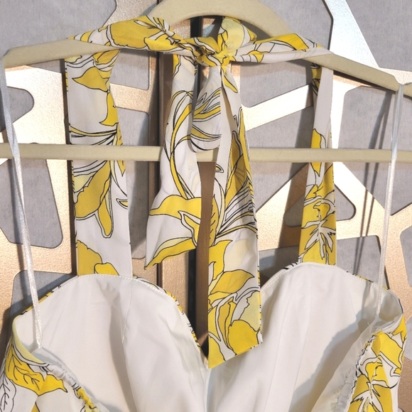 NWOT BAR111 Yellow Floral Print Maxi Halter Dress - Picture 11 of 14